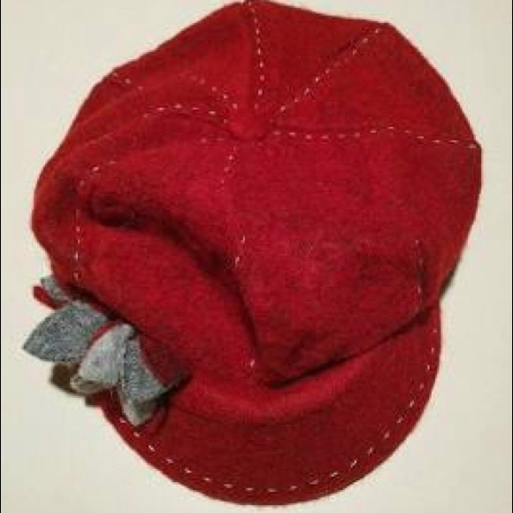 Giuliana News Boy Red Wool Cap with Decorative Flower & White Stitching - Picture 2 of 5